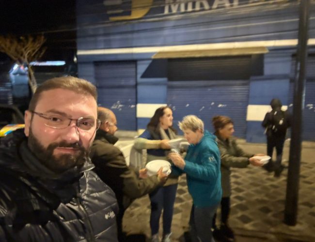 Onildo Chaves de Córdova II: solidariedade que alimenta corpo e alma no coração de Curitiba