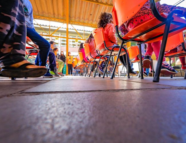 Alerta do IBGE chama atenção para situação delicada da saúde mental de jovens