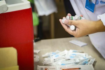 Porto Alegre reinicia campanha de vacinação contra a gripe em todas as unidades de saúde