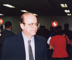 Falece Francisco Lopes, ex-dirigente do Banco Central, aos 81 anos