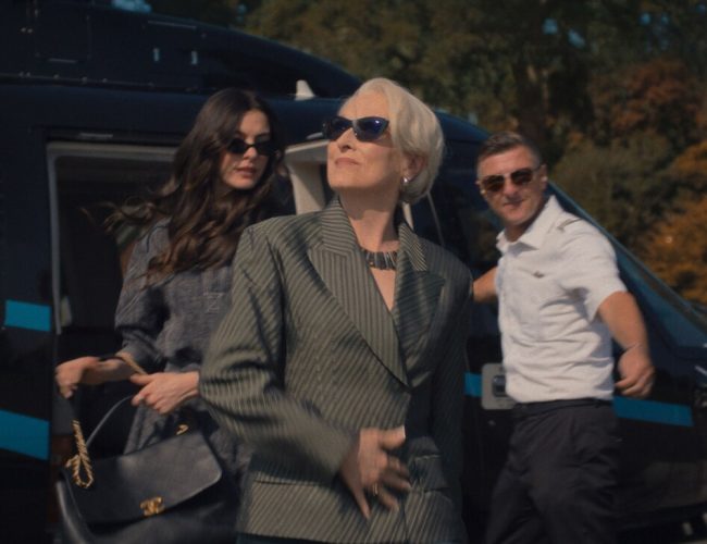 A sofisticação e o brilho permanecem em destaque em “O Diabo Veste Prada 2