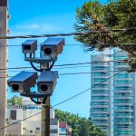 Porto Alegre registra 898 multas em abril através de detectores de sinal