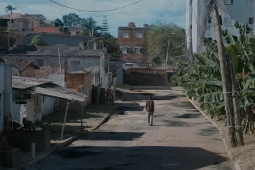 Futuro Futuro” projeta um Brasil em crescente polarização rumo ao apocalipse